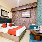 Hotel Sky Plaza At Delhi Airport